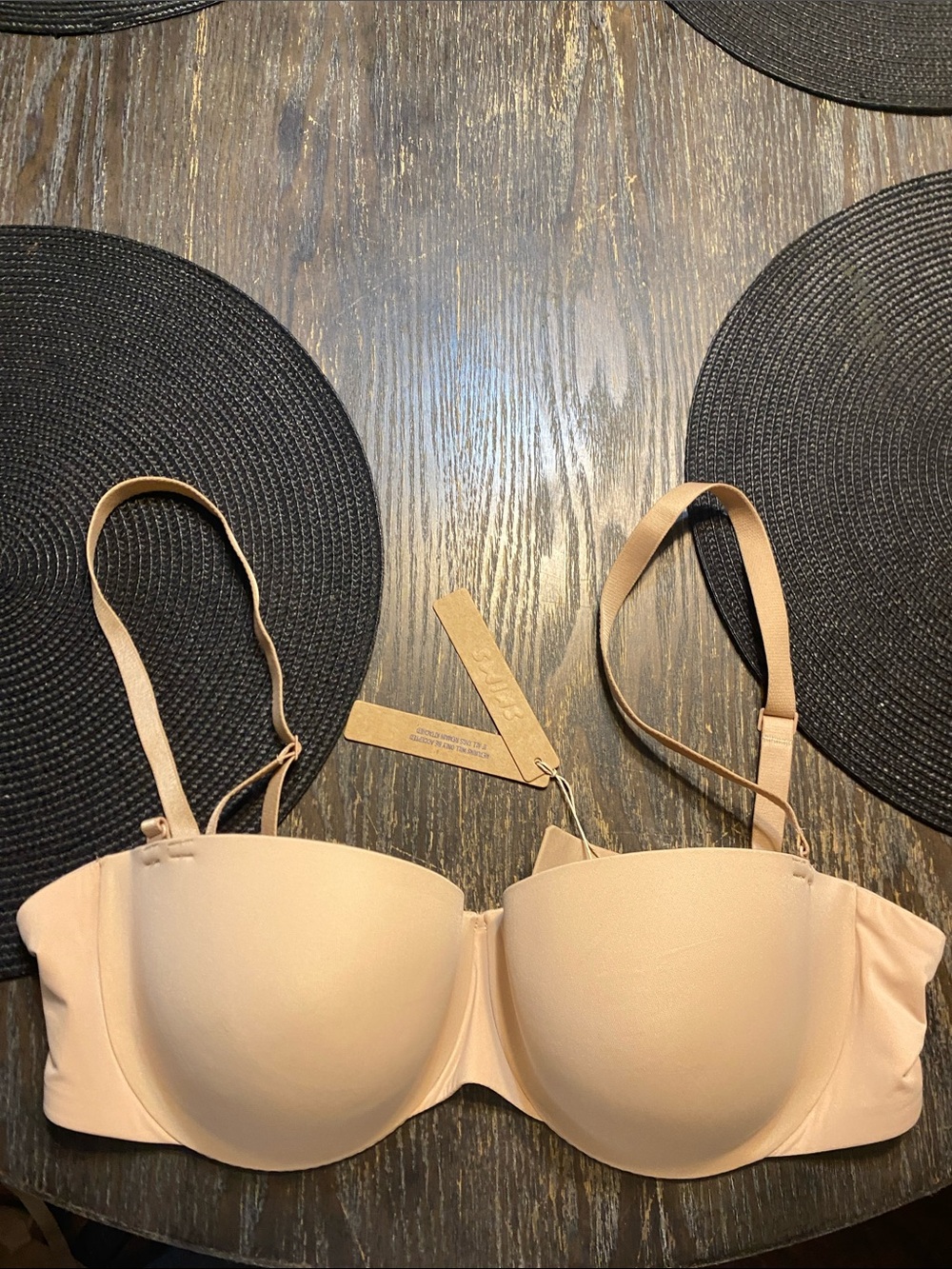 SKIMS smooth intimate lightly lined strapless bra clay size 36DD NWT